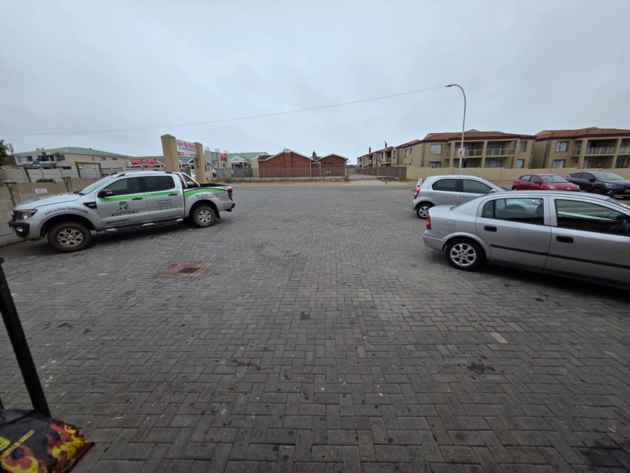 Commercial Property for Sale in Wavecrest Eastern Cape